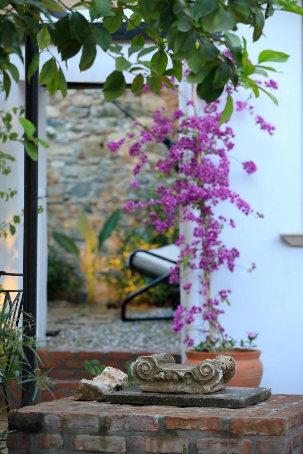 No 10 Hotel Selçuk Esterno foto